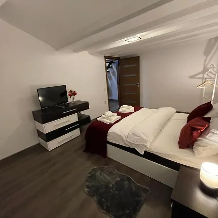 Dragos Penthouse Apartment *